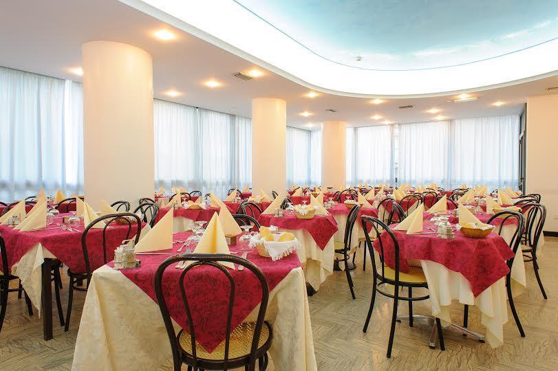 Hotel Christian Rimini Exterior photo
